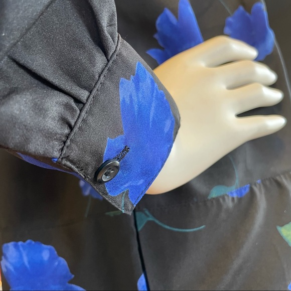 Black Blue Long Sleeve Flower Print Tunic - Small - Picture 6 of 8